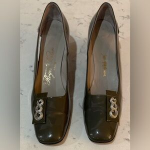 Vintage Roger Vivier Block Heel Pumps Patent Leather Olive‎ Green Size 10